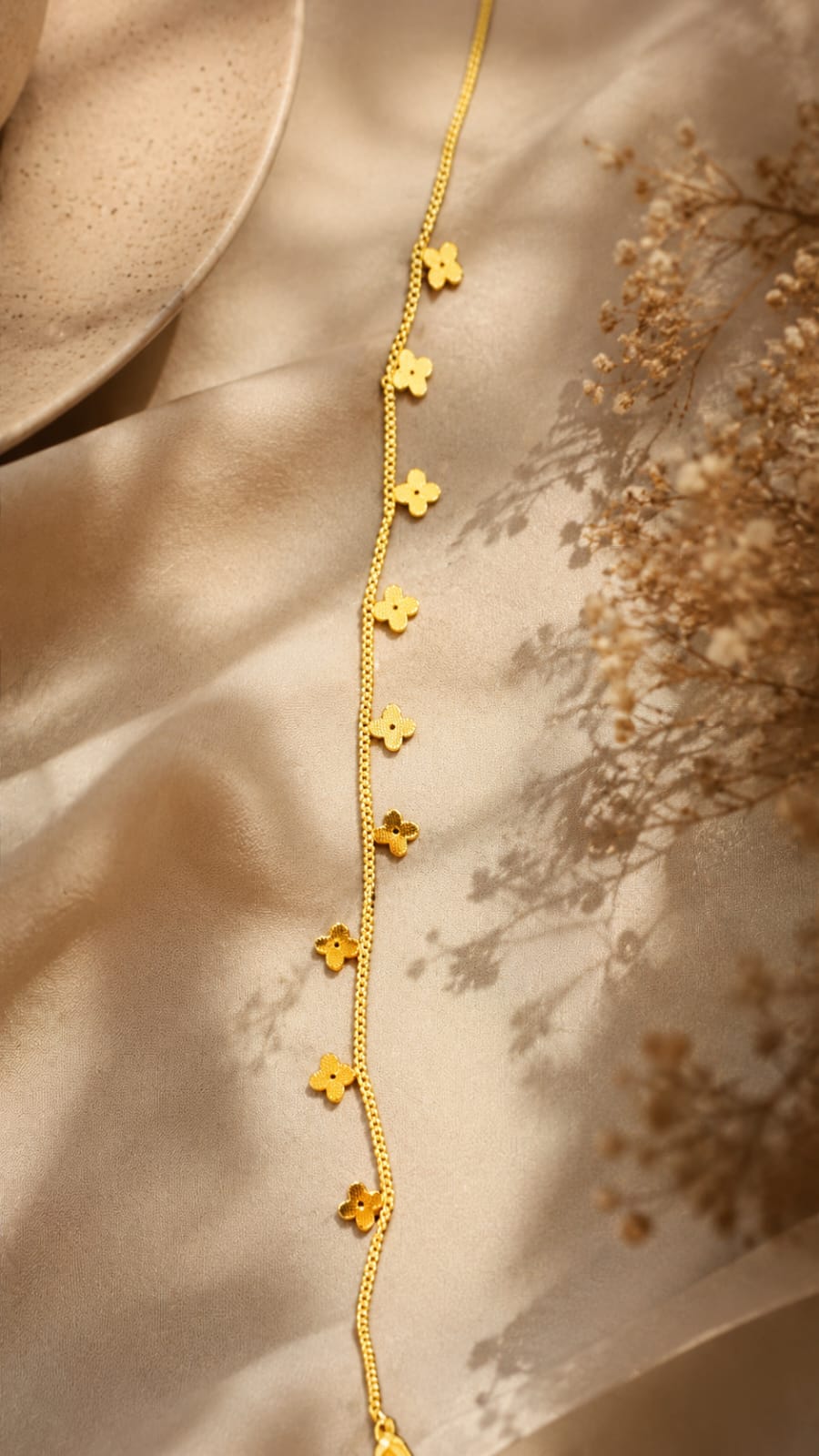 Many Flower Chain